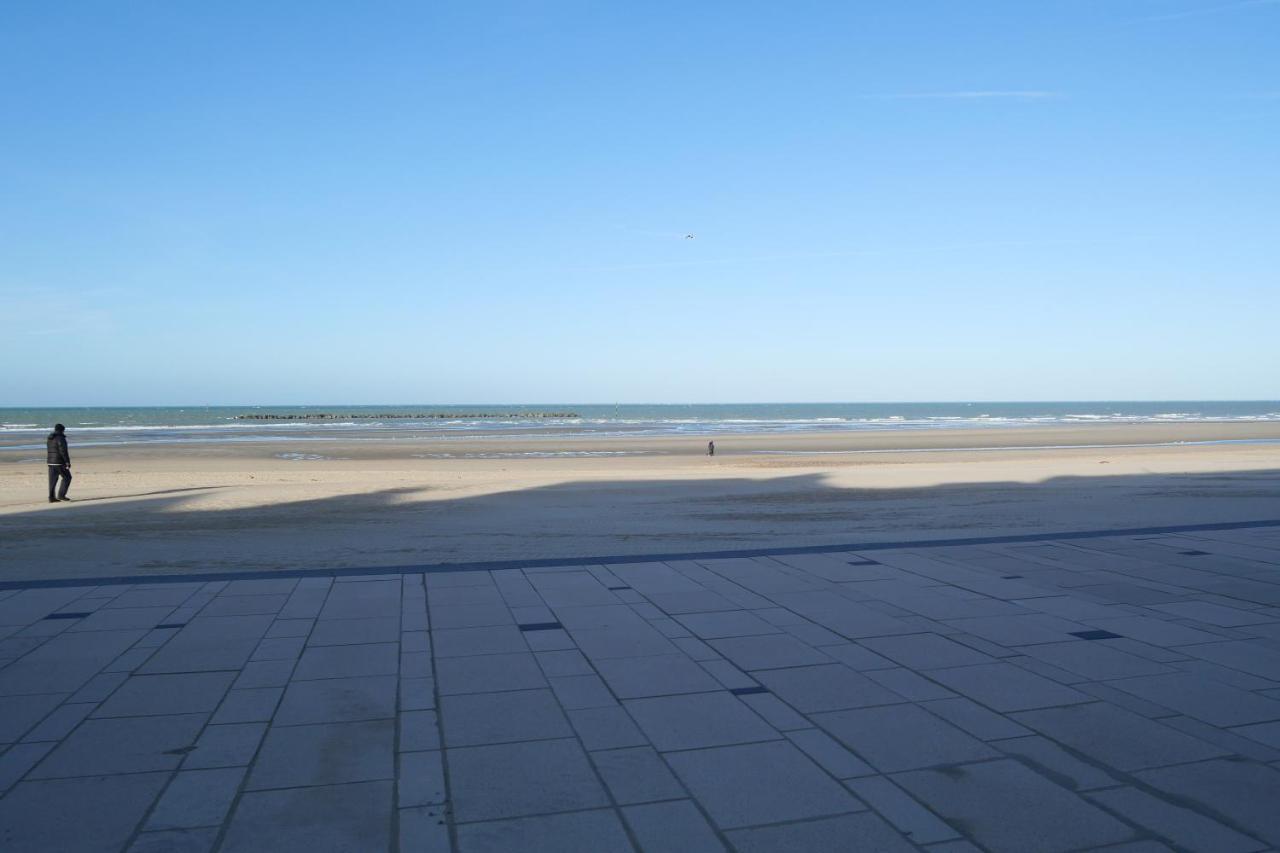 "Pieds Dans L'Eau", Dunkerque Plage, Digue De Mer Malo Les Bains, T2 Dunkirk Exterior foto